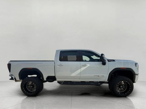 Used 2024 GMC Sierra 2500 AT4 w/ Technology Package image 14