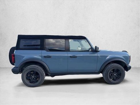 Used 2022 Ford Bronco Black Diamond AWD/4WD image 6