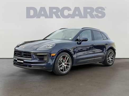 Used 2023 Porsche Macan S image 3