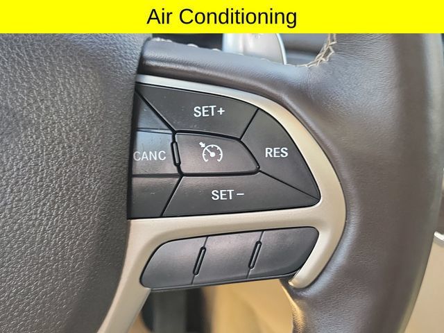 Used 2015 Jeep Grand Cherokee Overland AWD/4WD image 12
