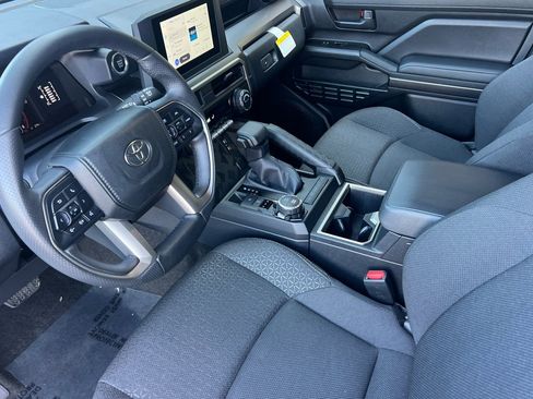 Certified 2025 Toyota 4Runner SR5 image 12