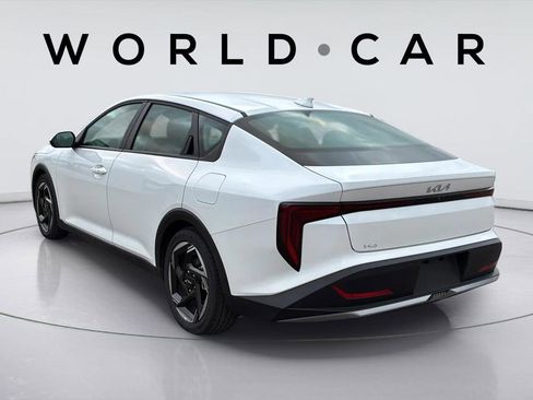 Certified 2025 Kia K4 EX FWD image 11