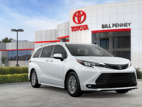 New 2026 Toyota Sienna XLE FWD image 15