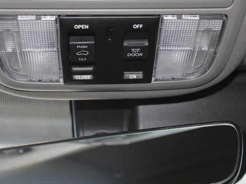 Used 2022 Honda Pilot Special Edition image 42