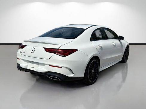 Used 2020 Mercedes-Benz CLA 250 w/ AMG Line image 3
