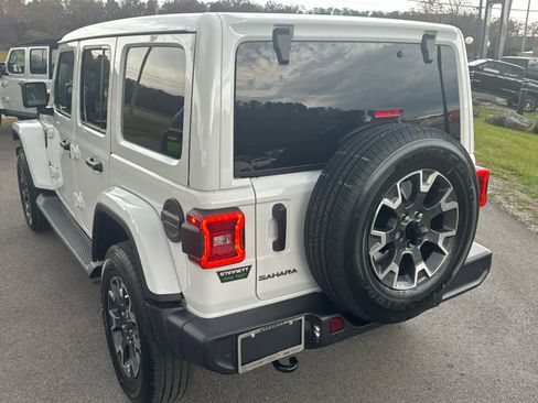New 2026 Jeep Wrangler Unlimited Sahara image 10