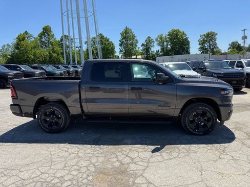Used 2026 RAM 1500 Express AWD/4WD image 5
