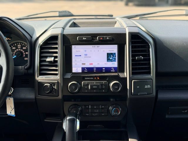 Used 2020 Ford F150 XLT w/ Equipment Group 302A Luxury AWD/4WD image 20