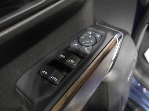 Used 2020 Chevrolet Silverado 1500 High Country w/ Trailer Camera Package AWD/4WD image 13