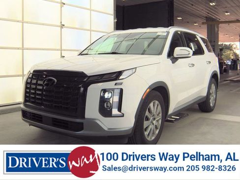 Used 2024 Hyundai Palisade SEL FWD image 1