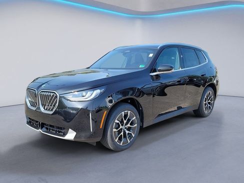 Certified 2025 BMW X3 xDrive30i w/ Premium Package image 6
