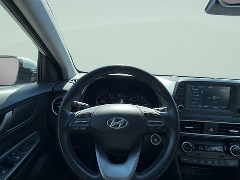 Used 2020 Hyundai Kona Limited AWD/4WD image 14