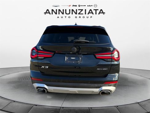 Used 2023 BMW X3 xDrive30i image 4