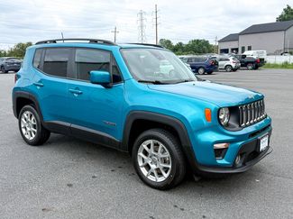 Used 2021 Jeep Renegade Latitude w/ Convenience Group image 1