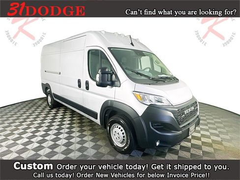 New 2025 RAM ProMaster 2500 w/ Premium Convenience Group image 1