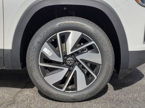 New 2026 Volkswagen Atlas SE image 12