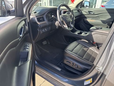 Used 2020 GMC Acadia Denali w/ Technology Package image 11