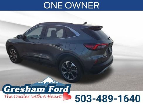 Used 2023 Ford Escape Platinum AWD/4WD image 3