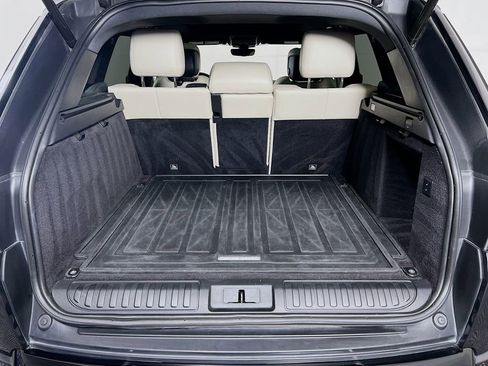 Used 2020 Land Rover Range Rover Sport HST image 28