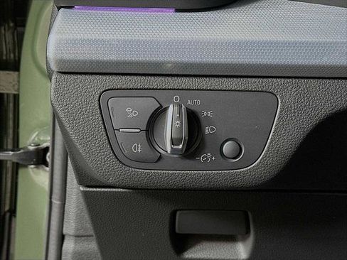 Certified 2025 Audi Q5 2.0T Premium Plus w/ Premium Plus Package image 10