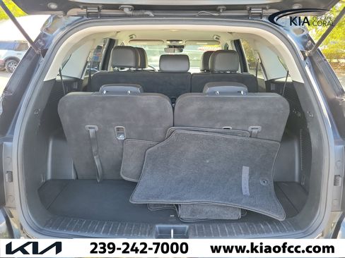 Certified 2024 Kia Sorento S FWD image 10