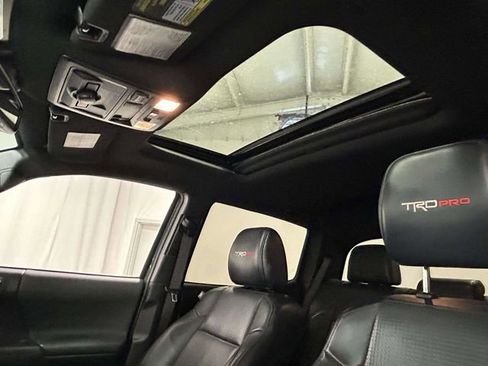 Used 2020 Toyota Tacoma TRD Pro image 17