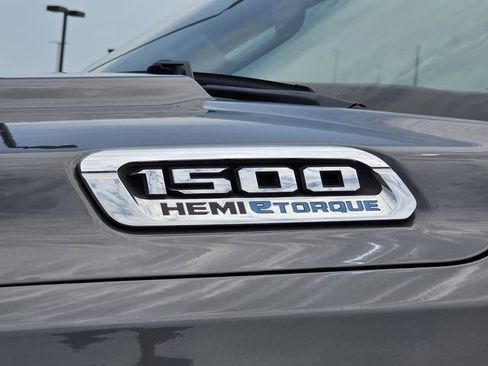 Used 2022 RAM 1500 Laramie RWD image 31