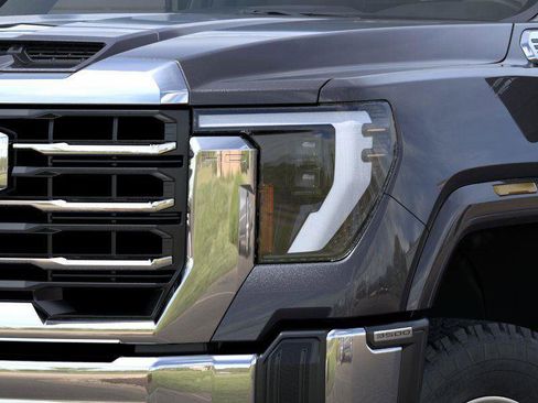 New 2025 GMC Sierra 3500 SLE w/ SLE Convenience Package image 10