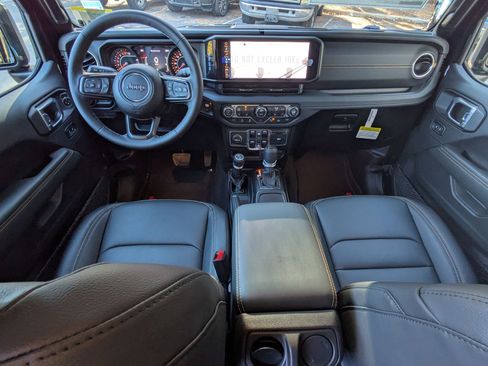 New 2026 Jeep Gladiator Sahara image 23