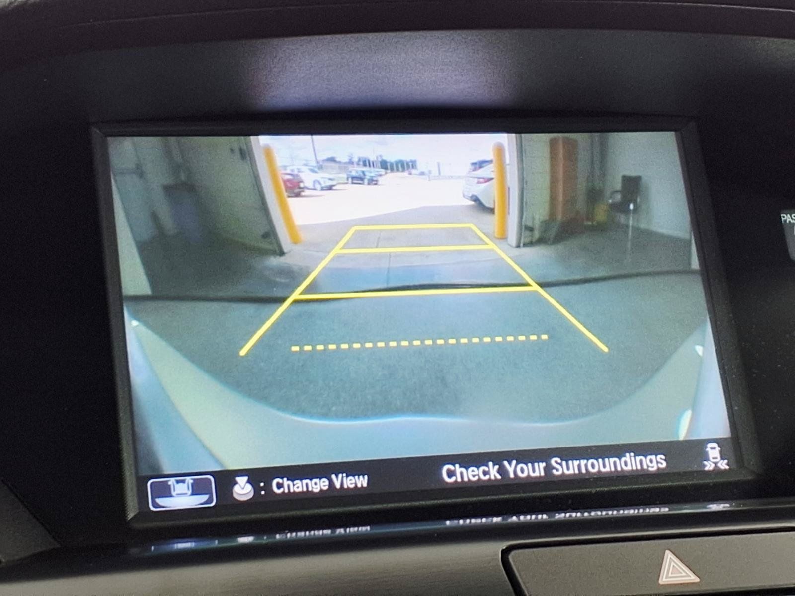 Used 2017 Acura MDX w/ Technology Package FWD image 25