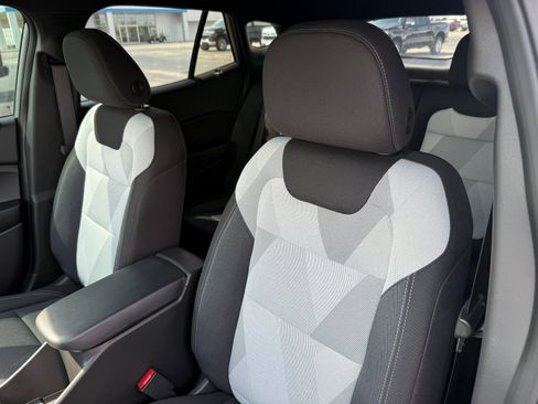 New 2026 Chevrolet Trax RS image 13