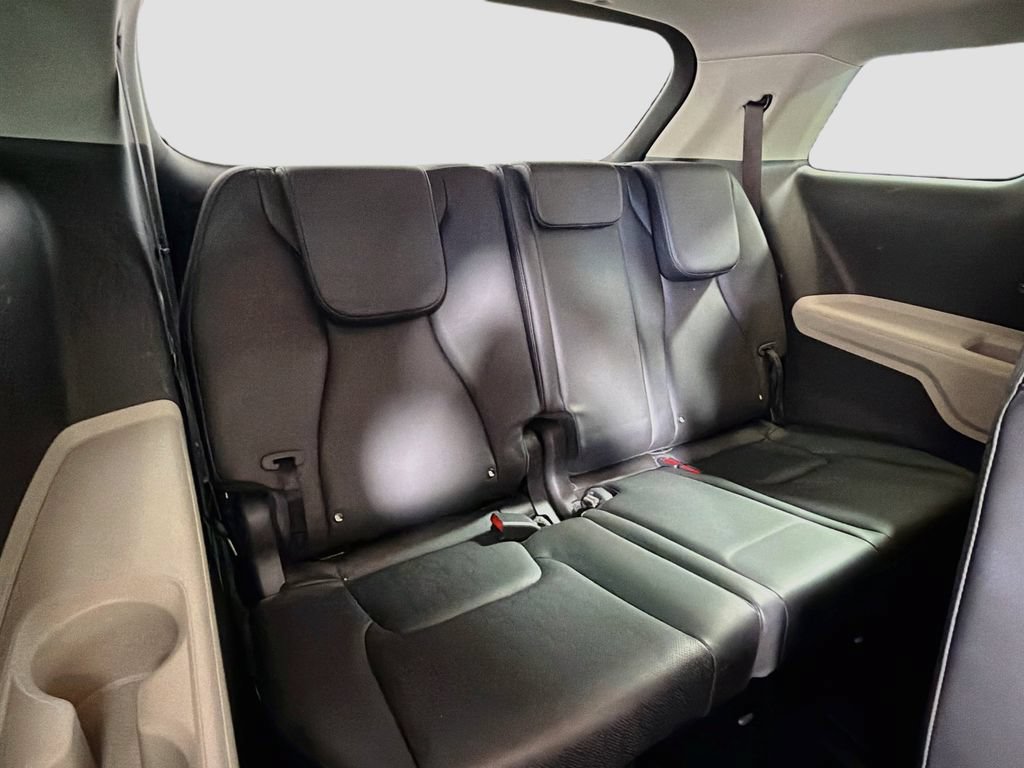 Used 2022 Kia Carnival LX FWD image 27