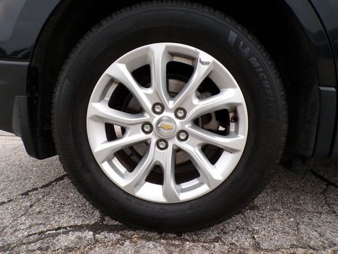 Used 2018 Chevrolet Equinox LT FWD image 21