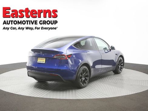 Used 2023 Tesla Model Y Long Range AWD/4WD image 35