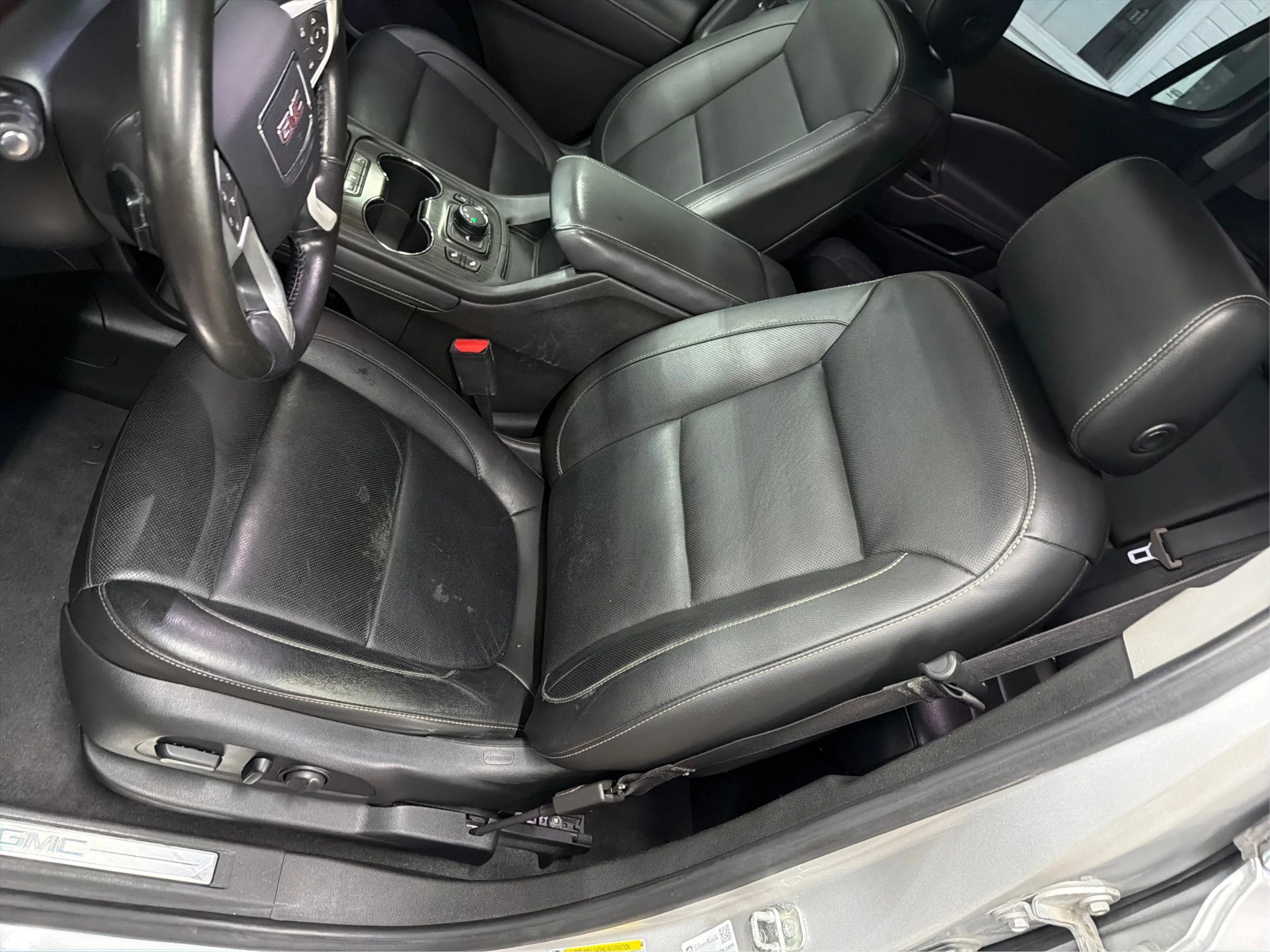 Used 2020 GMC Acadia SLT w/ LPO, Cargo Package FWD image 15