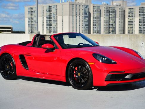 Certified 2025 Porsche 718 Boxster GTS image 7
