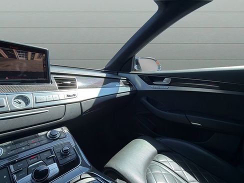 Used 2014 Audi S8 AWD/4WD image 15