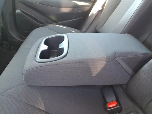 Used 2024 Toyota Corolla LE image 36