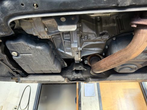 Used 2018 Toyota RAV4 LE image 27