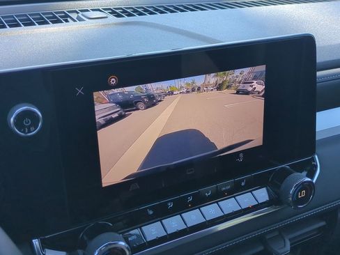 Used 2023 Chevrolet Colorado LT w/ LT Convenience Package II image 15