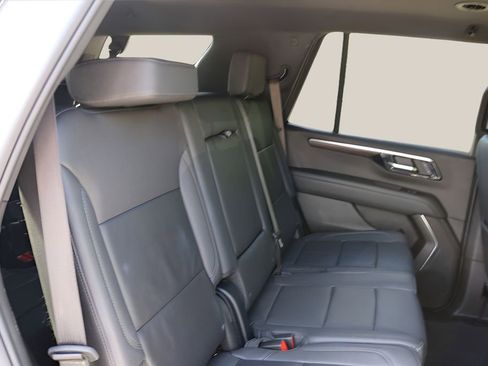 Used 2025 Chevrolet Tahoe LT AWD/4WD image 20