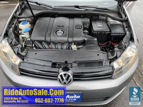 Used 2010 Volkswagen Golf 2-Door image 20