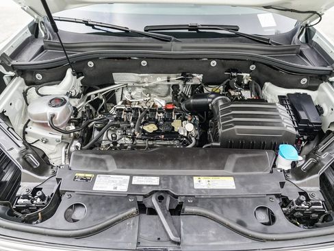 Used 2024 Volkswagen Atlas SE image 26