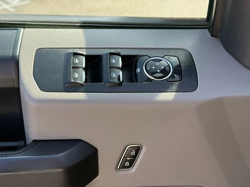 Used 2016 Ford F150 XL w/ XL Power Equipment Group AWD/4WD image 14