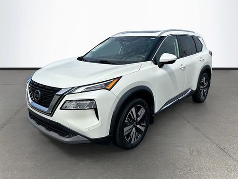 Used 2021 Nissan Rogue SL w/ Premium Package FWD image 3