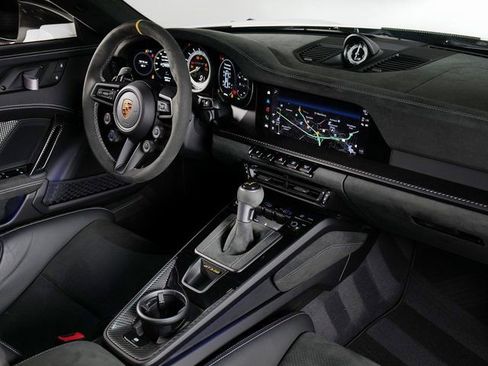 Certified 2025 Porsche 911 GT3 RS image 13