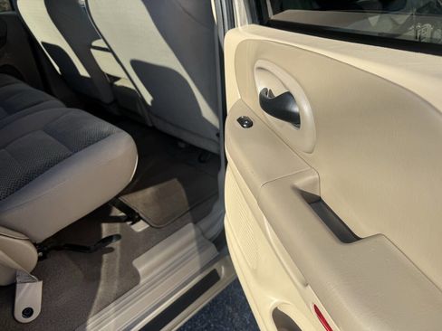 Used 2002 Ford F150 XLT image 19