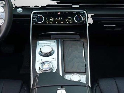 Used 2024 Genesis GV80 3.5T image 50