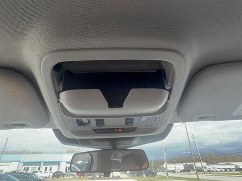 Certified 2023 Ford Explorer XLT w/ Equipment Group 202A image 18