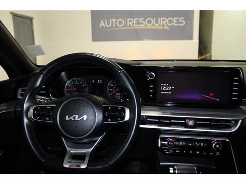 Used 2022 Kia K5 GT-Line image 36